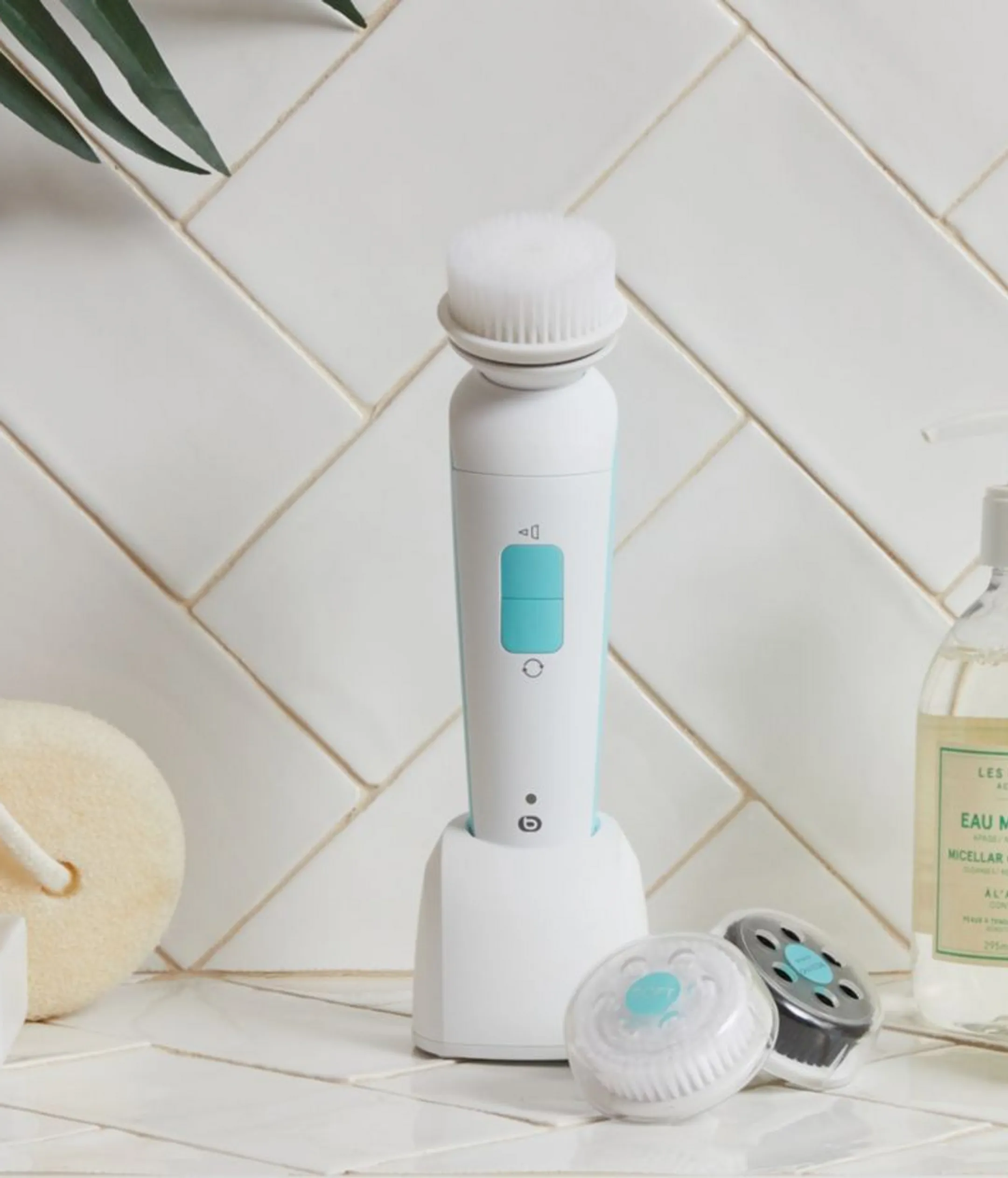 Essentiel-B Gezichtsreinigingsborstel EBF3 image