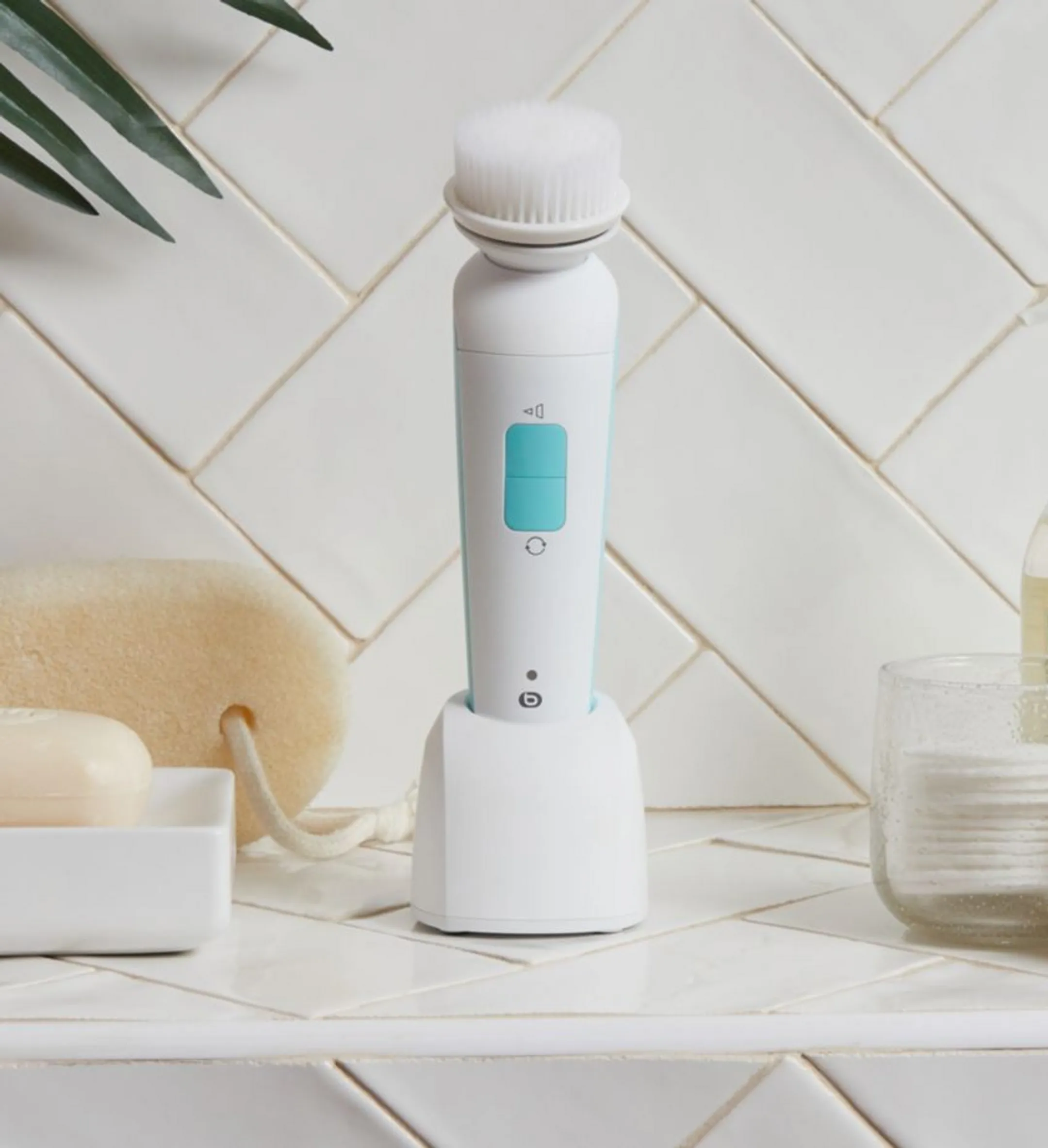 Essentiel-B Gezichtsreinigingsborstel EBF3 image